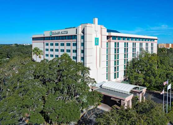 Embassy Suites by Hilton Tampa USF Near Busch Gardens 1