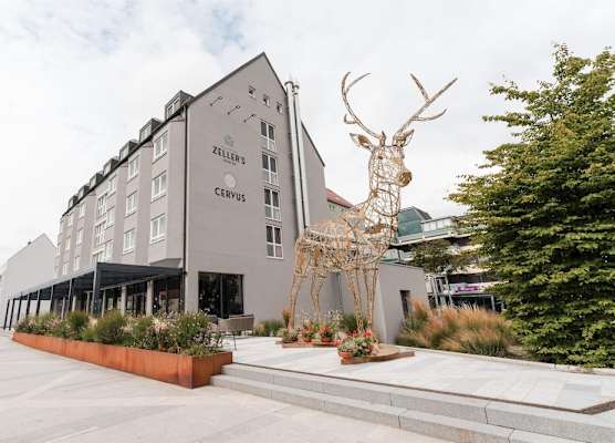 ZELLER's Quartier Hotel 1