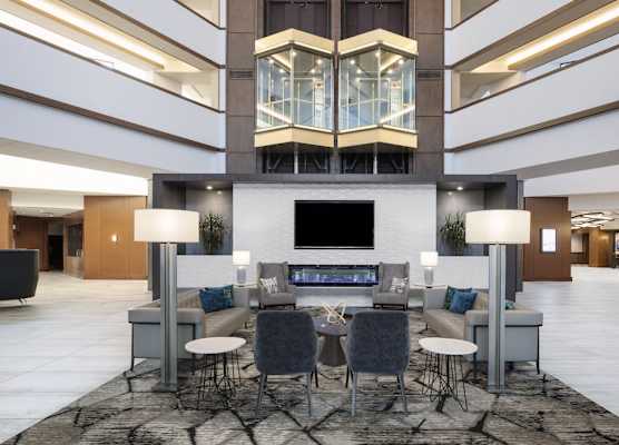 Crowne Plaza LANSING by IHG 1