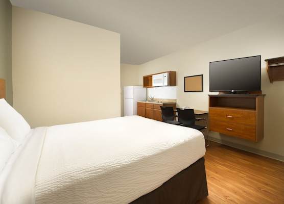 WoodSpring Suites Louisville Jeffersontown 1