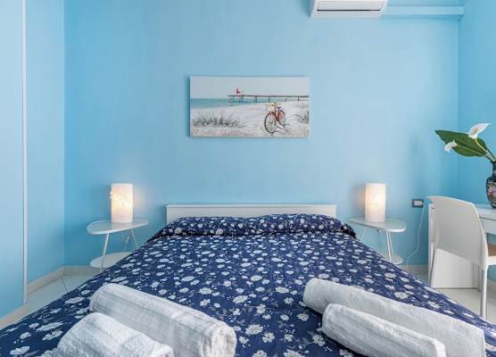 Thanit Rooms 1