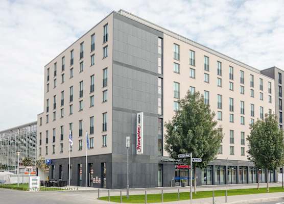 Hampton by Hilton Frankfurt City Centre 1
