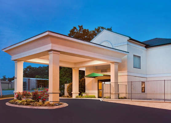 Super 8 by Wyndham Ft. Oglethorpe GA/Chatt TN Area 1