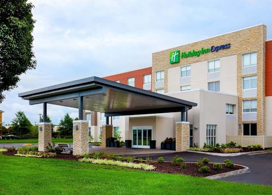 Holiday Inn Express CHESAPEAKE - NORFOLK by IHG 1
