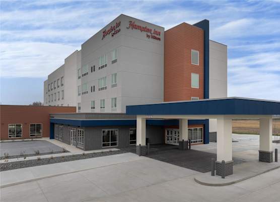 Hampton Inn By Hilton Dexter 1