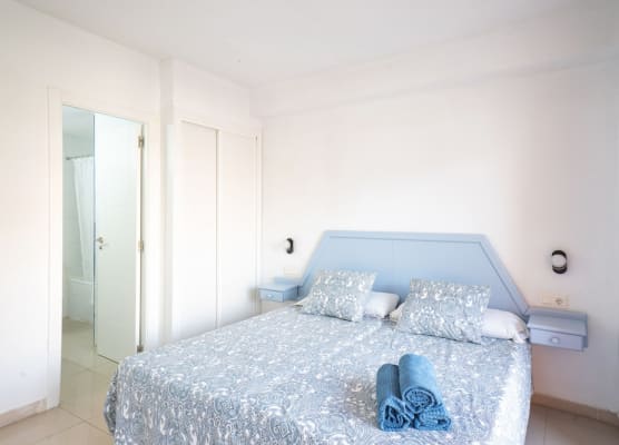 APARTAMENTOS EL VELERO VIP 1