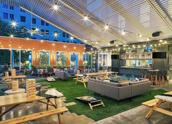 Aloft by Marriott Austin Downtown 1