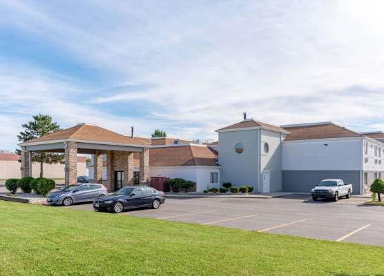 Quality Inn Fairborn near Wright Patterson AFB 1