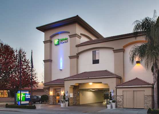 Holiday Inn Express REDWOOD CITY-CENTRAL by IHG 1
