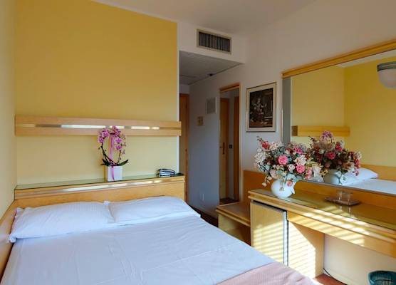 Hotel Antares 1