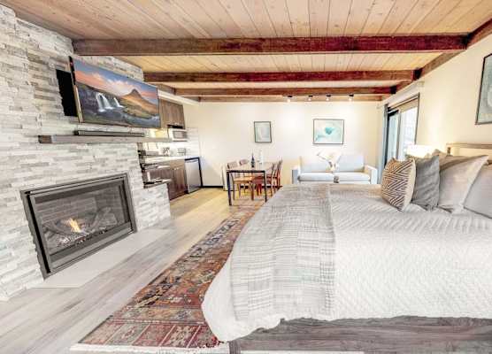 300 Carriage Way 1