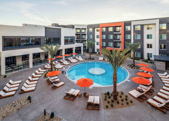 Otonomus Hotel Las Vegas 1