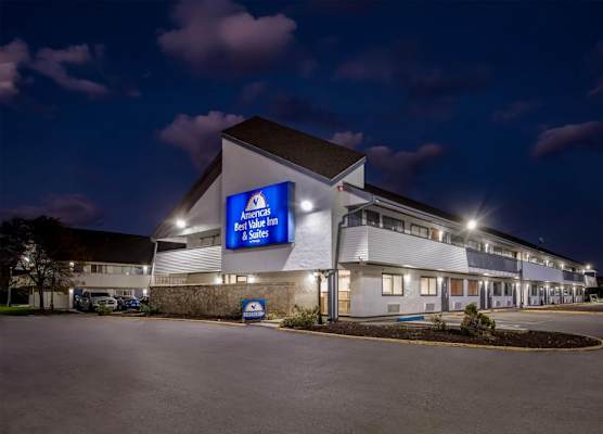 Americas Best Value Inn Kansas City East - Independence 1