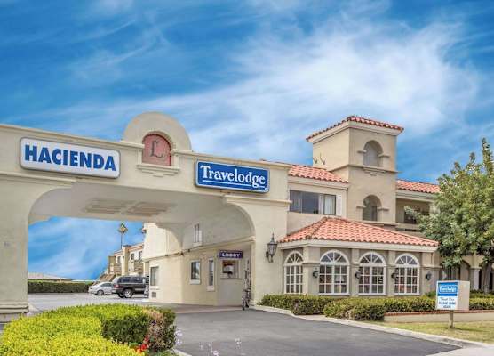 Travelodge by Wyndham Costa Mesa Newport Beach Hacienda 1
