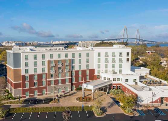 Hilton Garden Inn Charleston / Mt. Pleasant 1