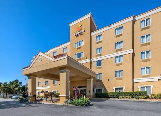 Comfort Suites Ocala North 1