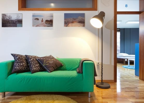 Hostel Bureau 1