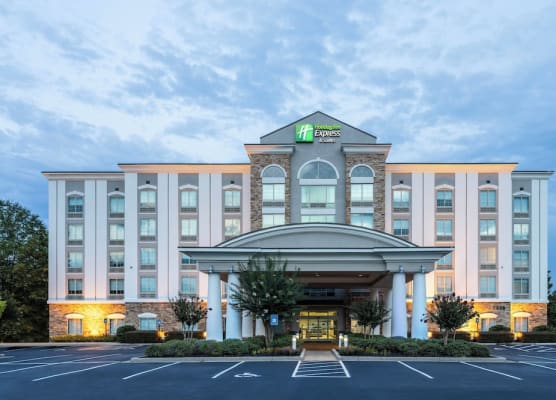 Holiday Inn Express & Suites COLUMBUS AT NORTHLAKE by IHG 1
