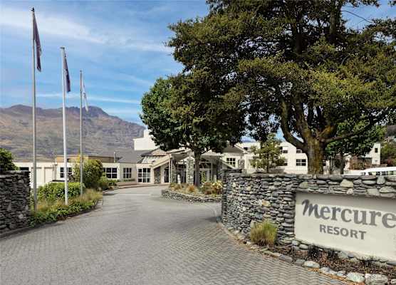 Mercure Queenstown Resort 1