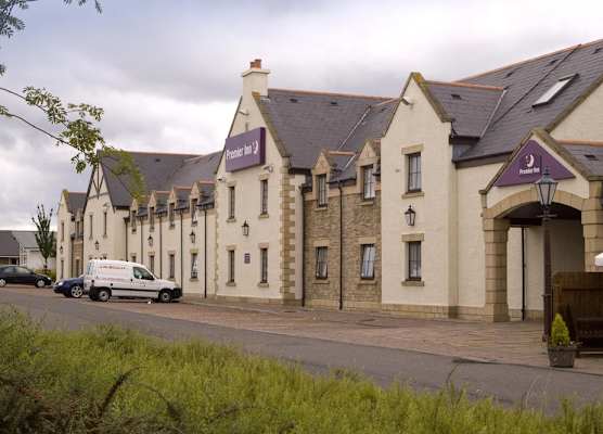 Premier Inn Dundee East 1
