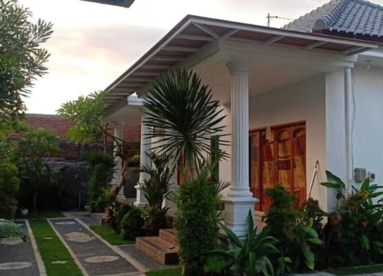 Srinadi Guest House Lovina 1