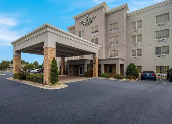Country Inn & Suites by Radisson, Goldsboro, NC 1