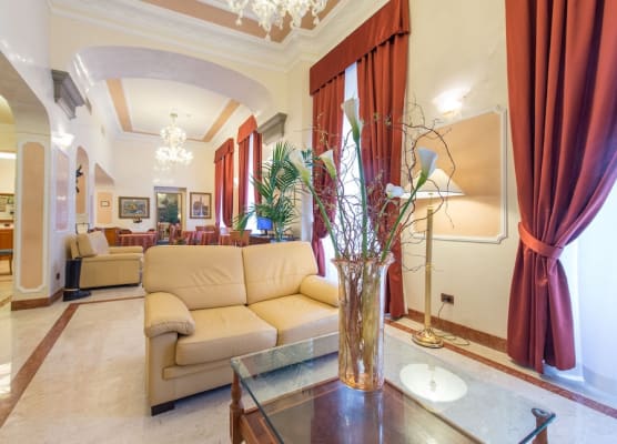 Strozzi Palace Hotel 1