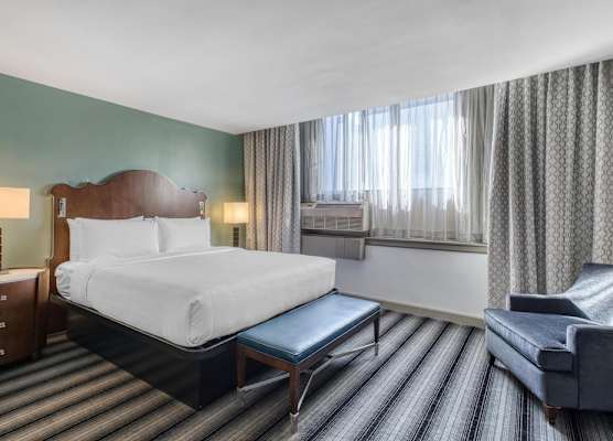 Best Western Chicago Downtown-River North 1