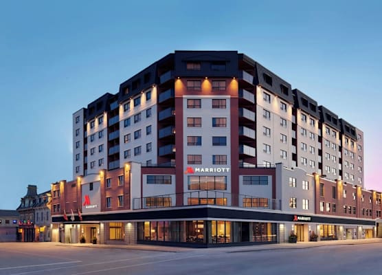 Kingston Marriott Hotel 1
