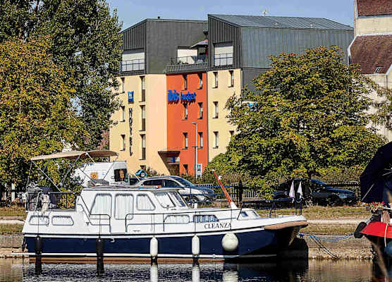 ibis budget Auxerre Centre 1