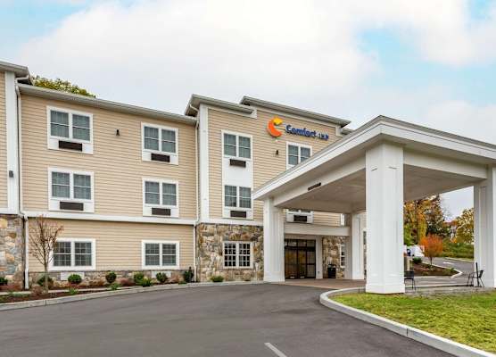 Comfort Inn Brewster 1