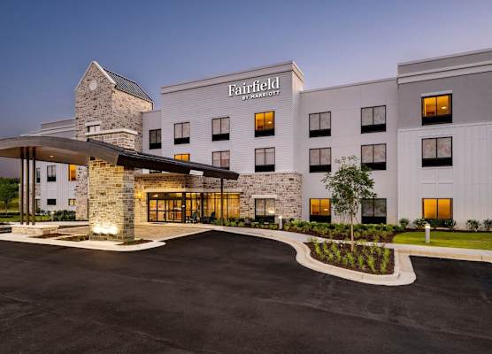 Fairfield by Marriott Inn & Suites Rome 1