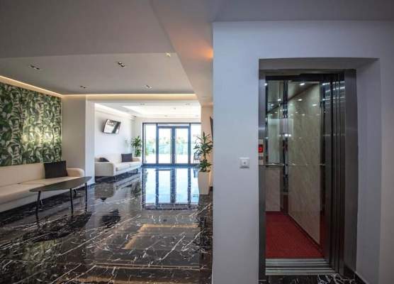 Golden Berden Boutique Apart-Hotel 1