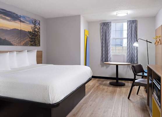 Days Inn by Wyndham Salisbury, NC 1