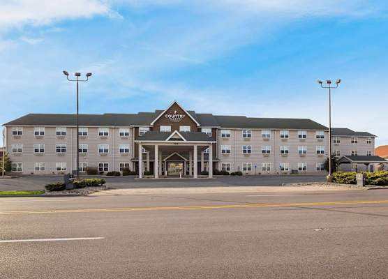 Country Inn & Suites by Radisson, Marion, IL 1