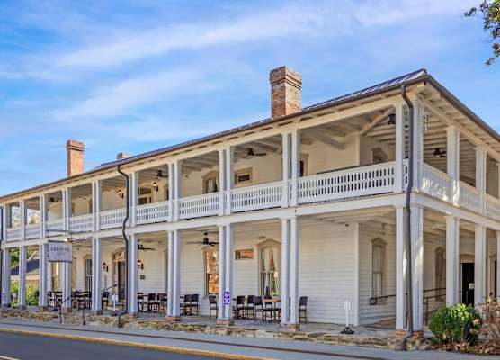 The Colonial Inn, an Ascend Collection Hotel 1