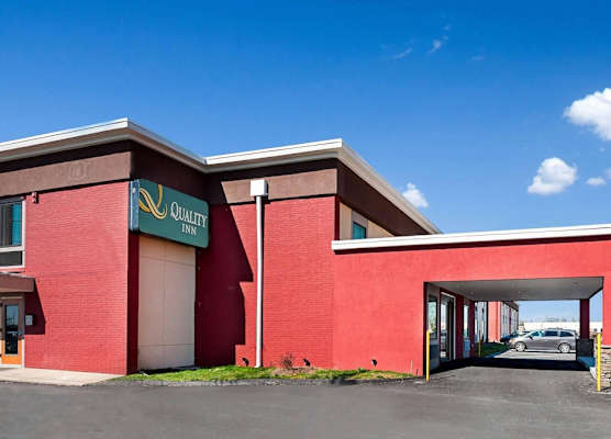 Quality Inn Near Pimlico Racetrack 1