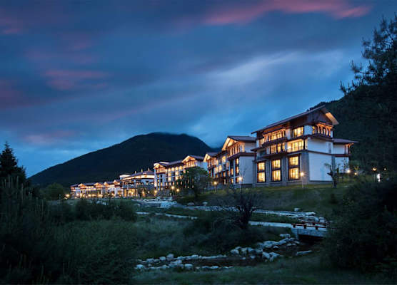 Hilton Linzhi Resort 1