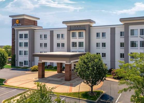 La Quinta by Wyndham Columbus - Edinburgh 1