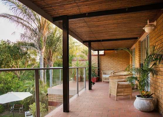 Feather Nest Guest House 1