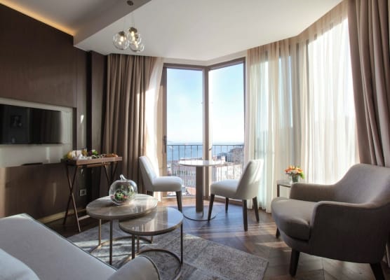 Noble22 Suites-Special Category 1