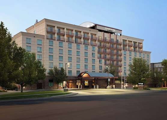 Courtyard by Marriott Denver Airport 1