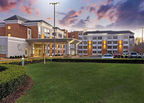 La Quinta Inn & Suites by Wyndham Williamsburg Historic Area 1