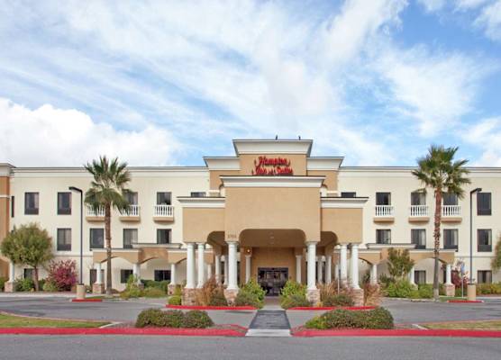 Hampton Inn & Suites Hemet 1