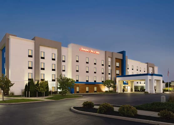 Hampton Inn & Suites York South 1