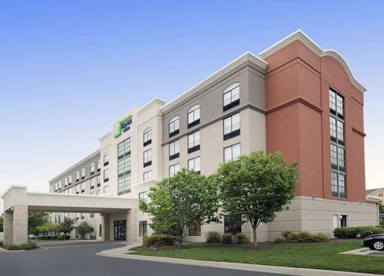 Holiday Inn Express & Suites BALTIMORE - BWI AIRPORT NORTH by IHG 1