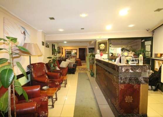 Butique House 1