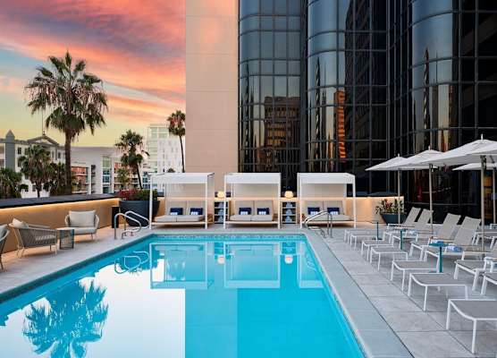 Marriott Long Beach Downtown 1