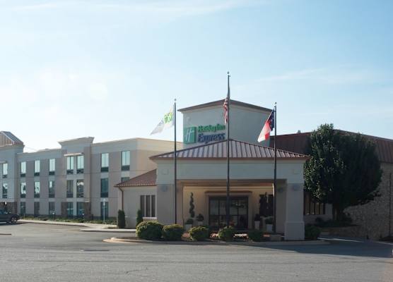 Holiday Inn Express HICKORY-HICKORY MART by IHG 1