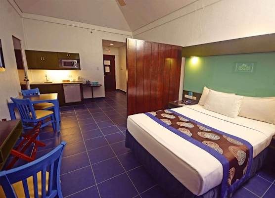 Microtel by Wyndham Puerto Princesa 1